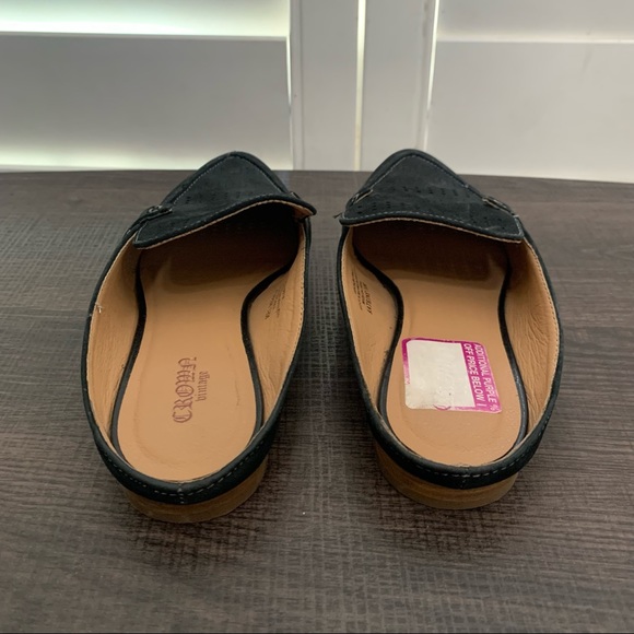 Crown Vintage Katherine black cutout mules. Size: 7.5 - Picture 4 of 9